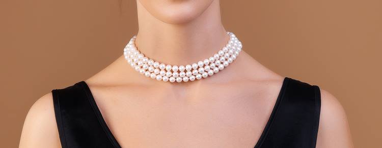 how to wear pearl necklace