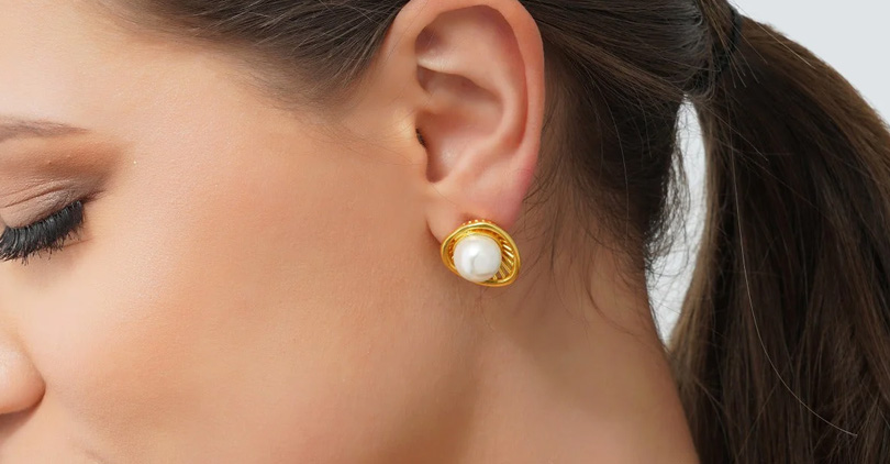 pearl stud earrings