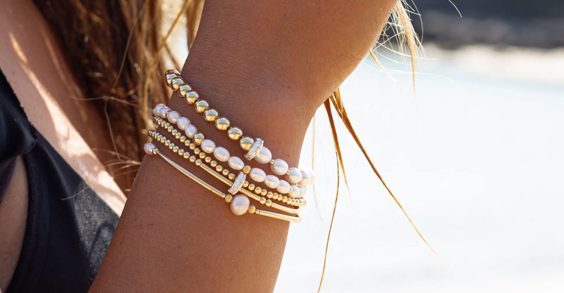 pearl necklace stack