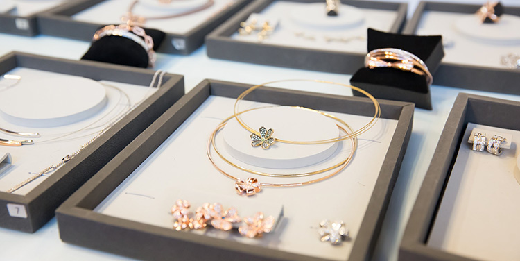 Without A How To Store Your Jewelry To Prevent Tarnishing