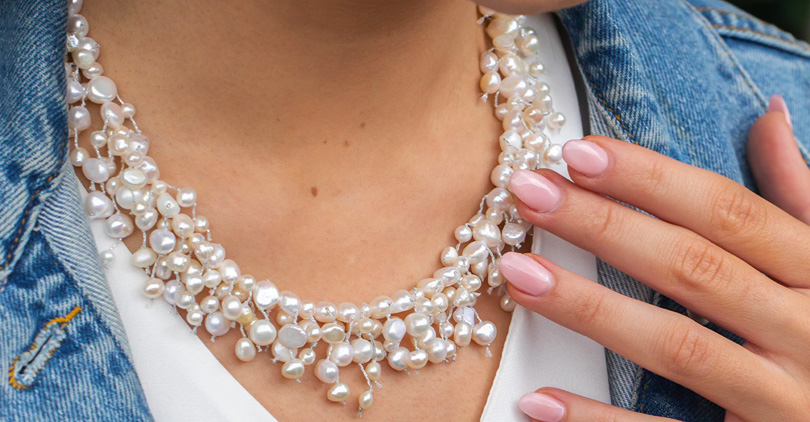 pearl necklace